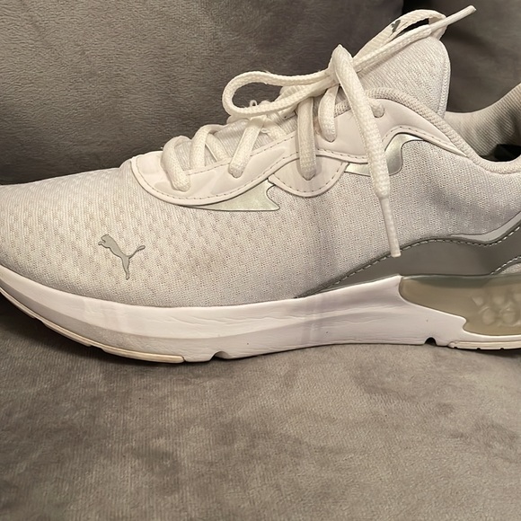 Women’s Puma White/Silver size 8.5 - Picture 8 of 8